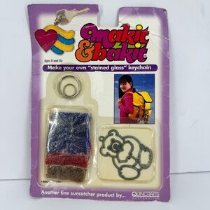 Vintage Makeit & Bakeit Quincrafts Bear Heart Keychain Craft Kit Set New NIP